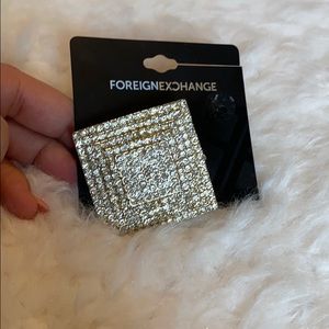 Foreign exchange Gold square adjustable ring NWT